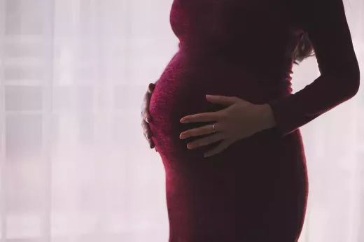 ההשפעות של סגנונות הורות שליליים על ילדים: זיהוי סימני האזהרה והבנת ההשלכות